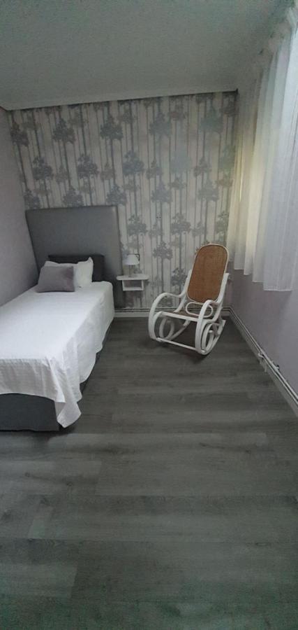 El Rincon De Celia Apartment เกราส์ ภายนอก รูปภาพ