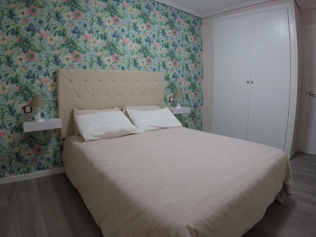 El Rincon De Celia Apartment เกราส์ ภายนอก รูปภาพ